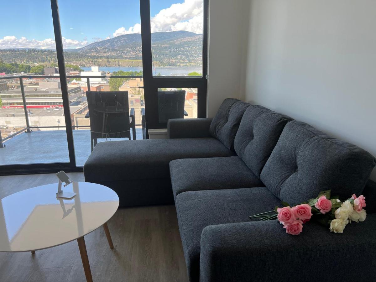 Amazing Brand New Lakeview Condo Downtown Kelowna Exterior foto
